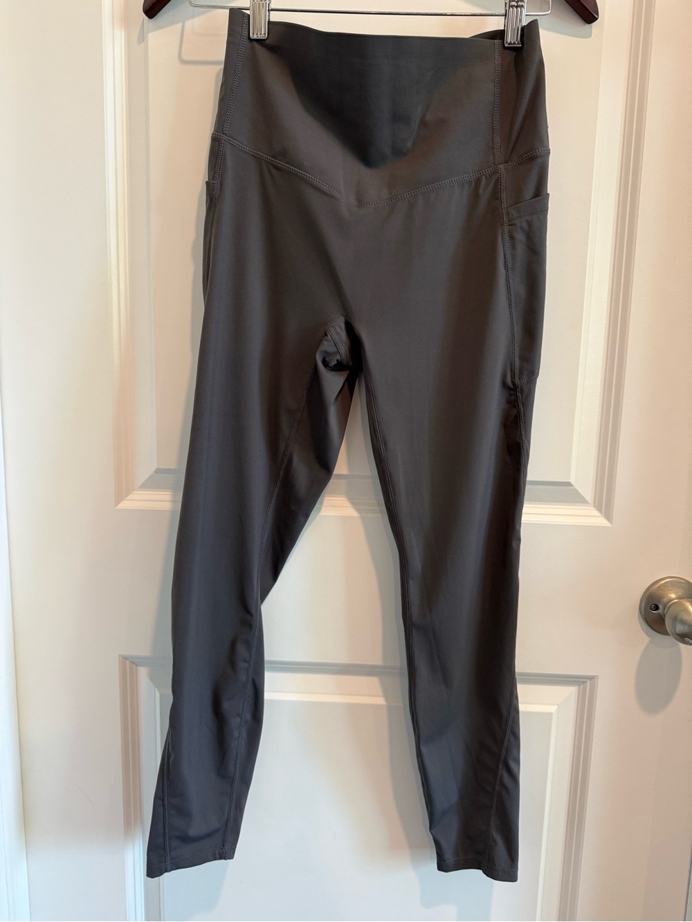 HALARA Charcoal Gray High-Rise Performance Leggings